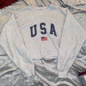 brandy melville// john galt usa crop sweatshirt